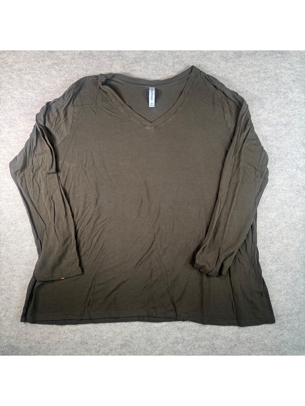 Zenana Premium 3X Brown Rayon Spandex Long Sleeve V-Neck Shirt
